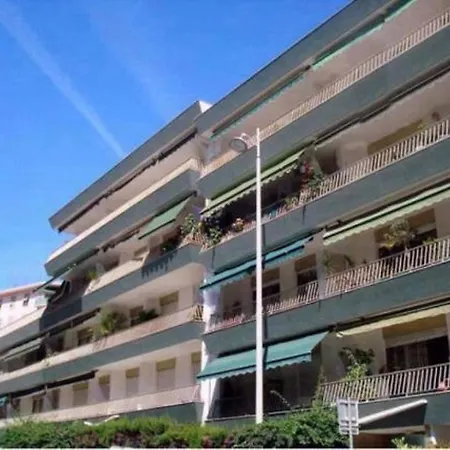 Centre Ville Avec Piscine *